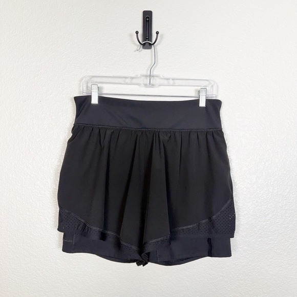 SPANX Pants - Spanx Get Moving Short Size XL Black Double Layered Active Workout Athletic
